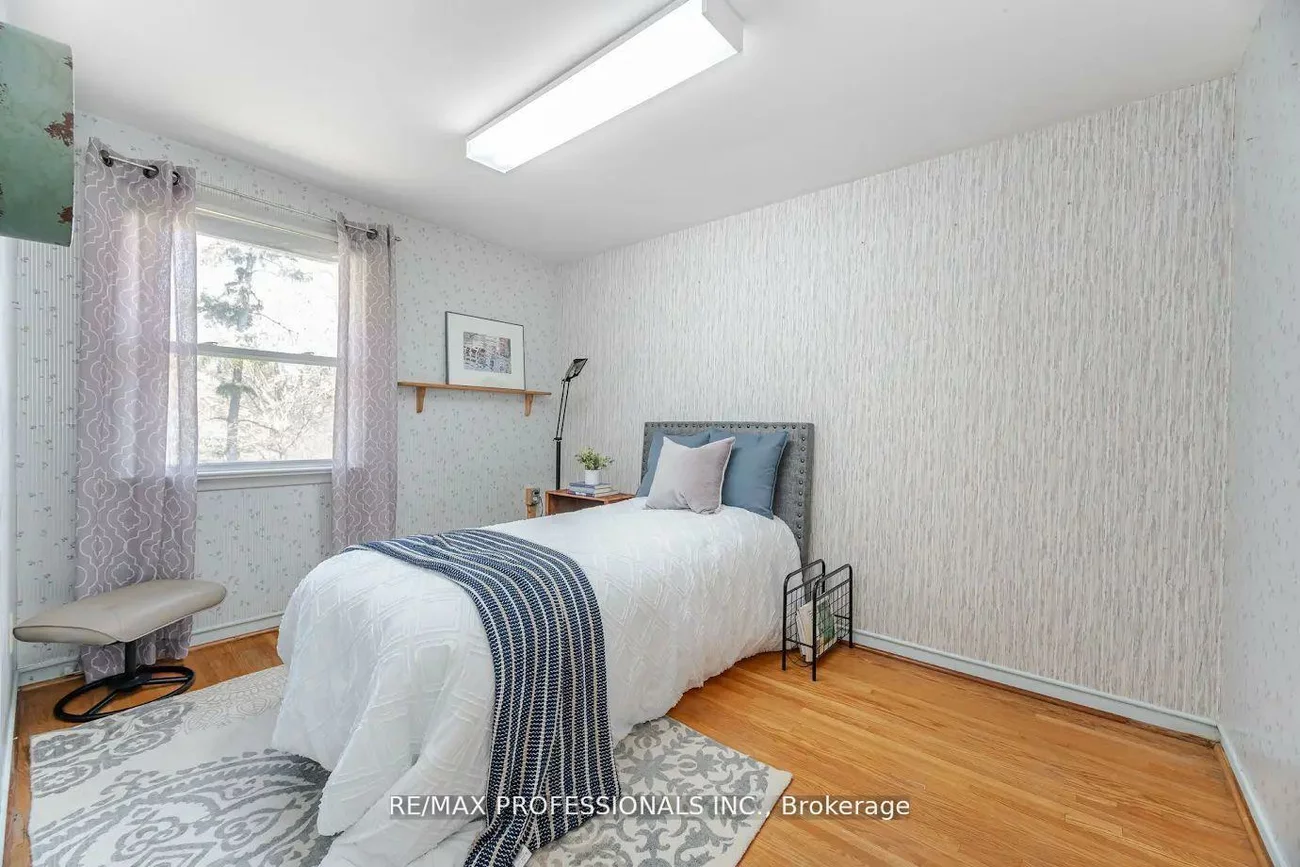 77, Bedford Park, Crosby, Richmond Hill