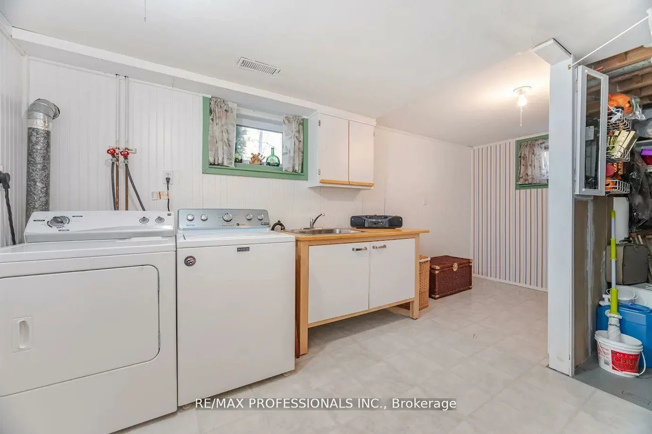 77, Bedford Park, Crosby, Richmond Hill