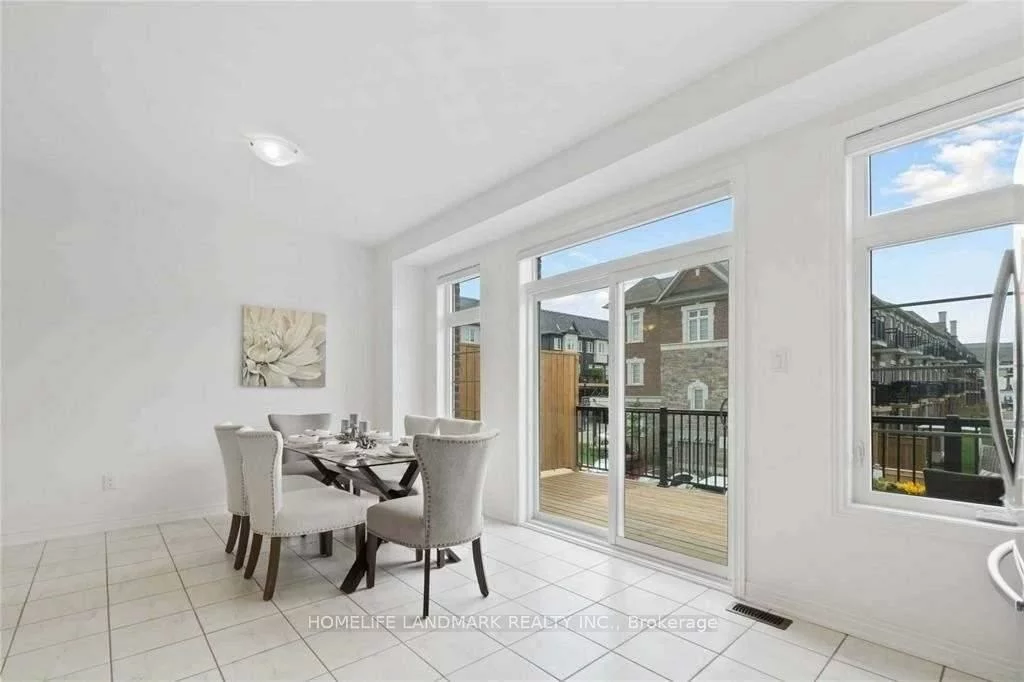 6D, Parker, Oak Ridges, Richmond Hill