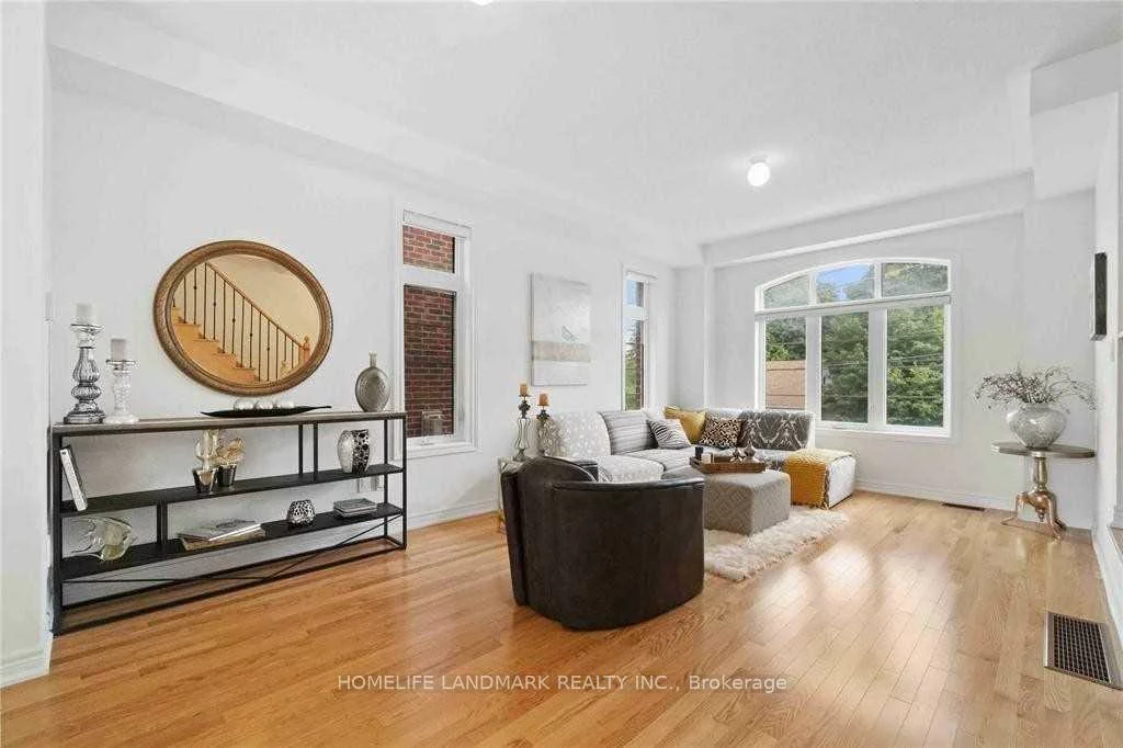 6D, Parker, Oak Ridges, Richmond Hill