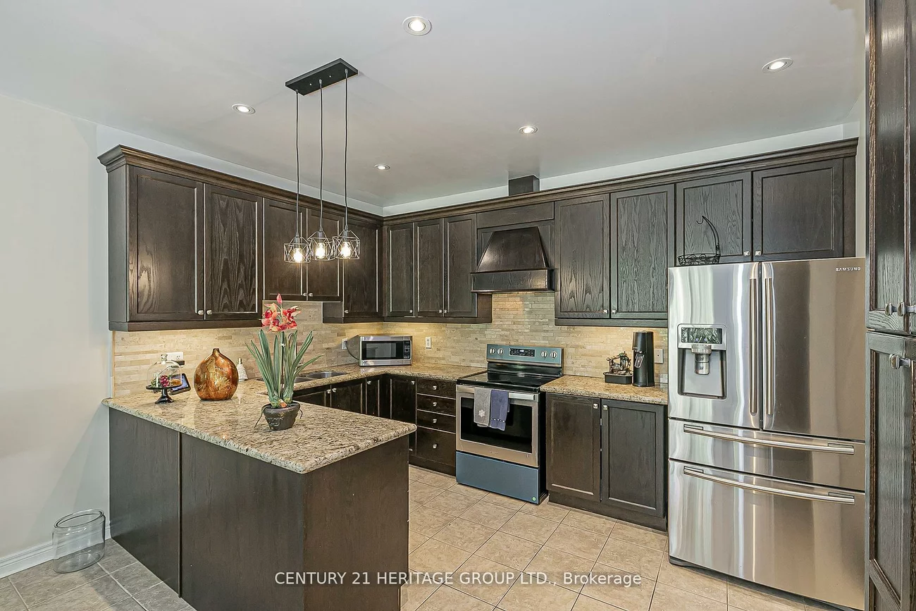 44, Madison, Oak Ridges, Richmond Hill