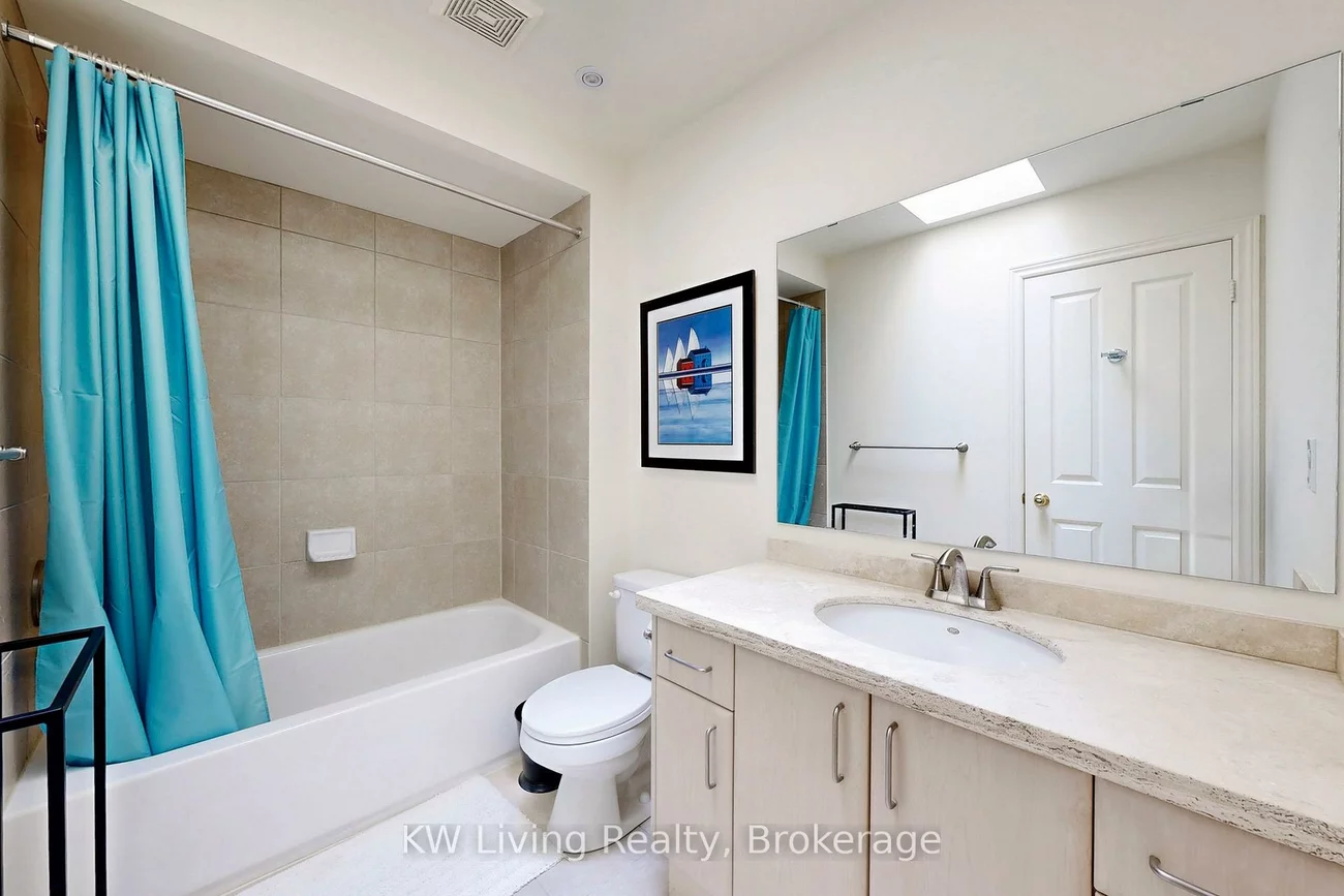 16, Carriage House, Jefferson, Richmond Hill