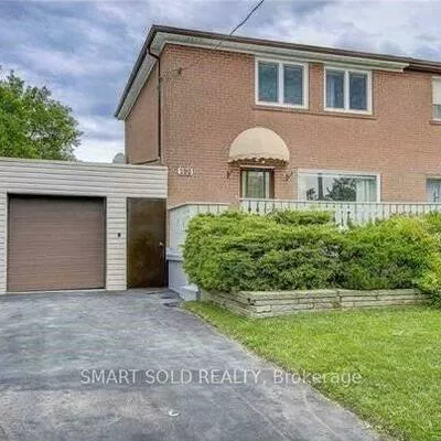 290, Axminster, Crosby, Richmond Hill