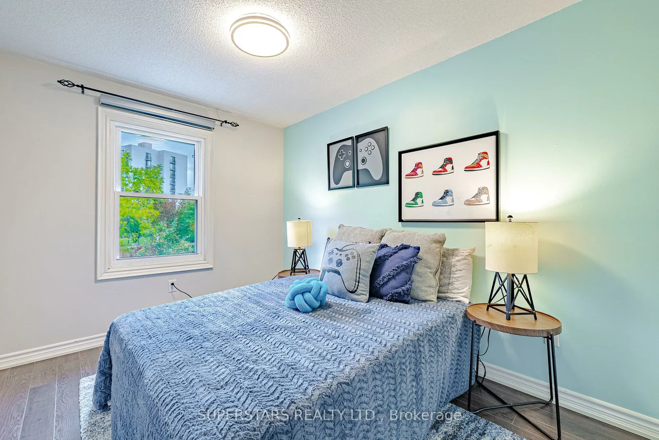 7, Steepleview, North Richvale, Richmond Hill