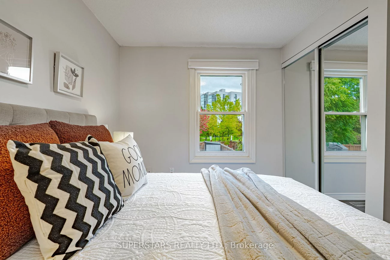 7, Steepleview, North Richvale, Richmond Hill