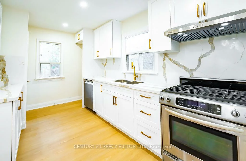 243, Ruggles, Harding, Richmond Hill