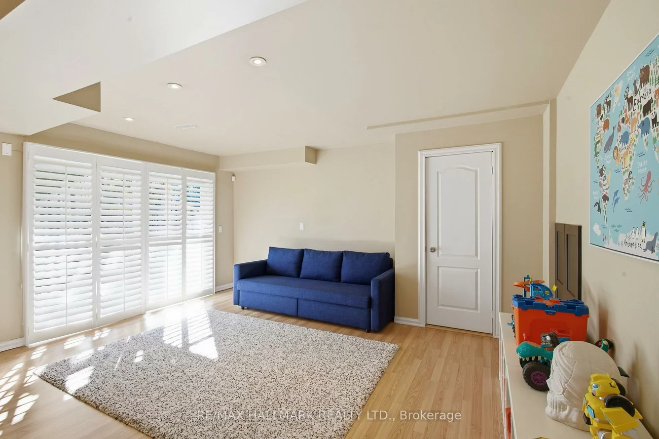 63, Snowy Meadow, Oak Ridges, Richmond Hill