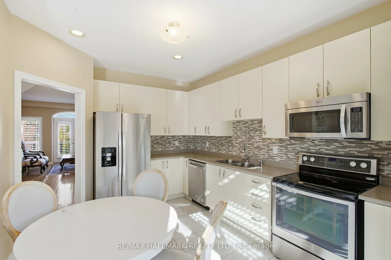 63, Snowy Meadow, Oak Ridges, Richmond Hill