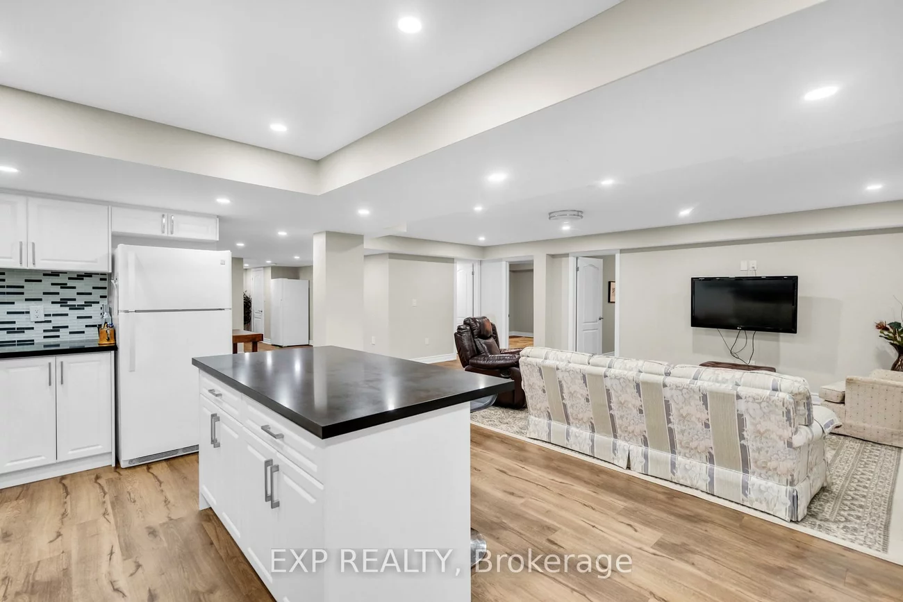 6, Mcmahon, Oak Ridges, Richmond Hill