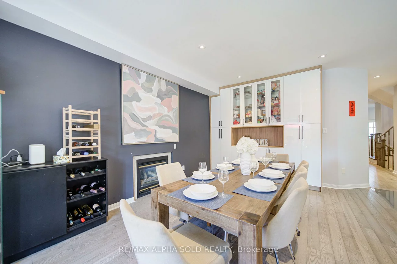 6, Sapphire, Rouge Woods, Richmond Hill