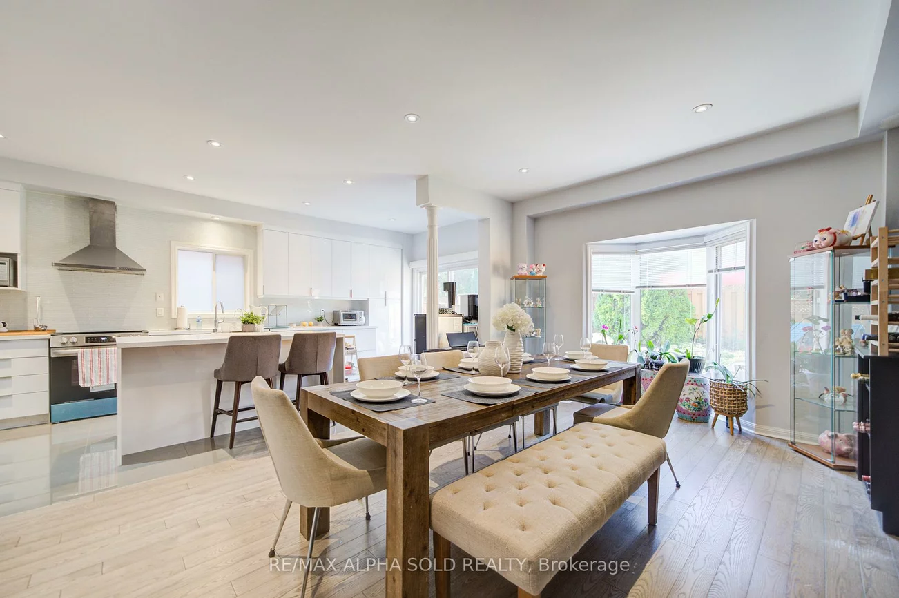 6, Sapphire, Rouge Woods, Richmond Hill