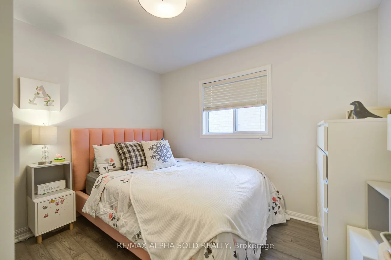 6, Sapphire, Rouge Woods, Richmond Hill