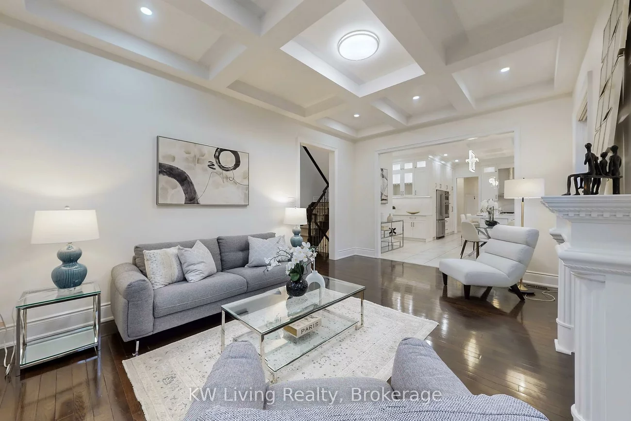 17, Tarmack, Jefferson, Richmond Hill