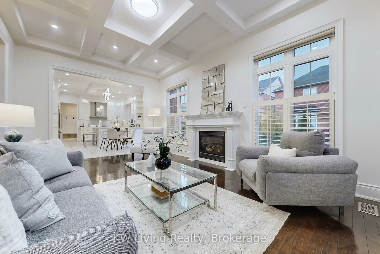 17, Tarmack, Jefferson, Richmond Hill