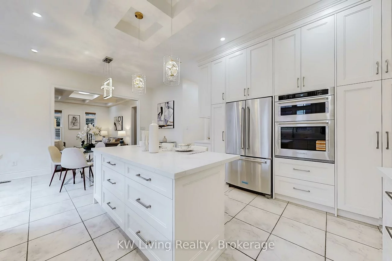 17, Tarmack, Jefferson, Richmond Hill