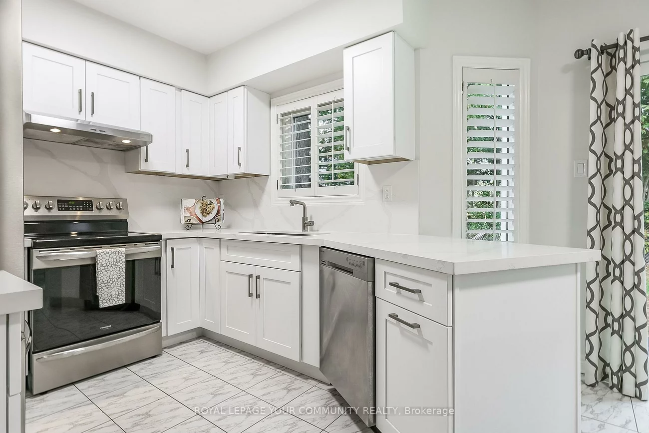 30, Crimson, North Richvale, Richmond Hill