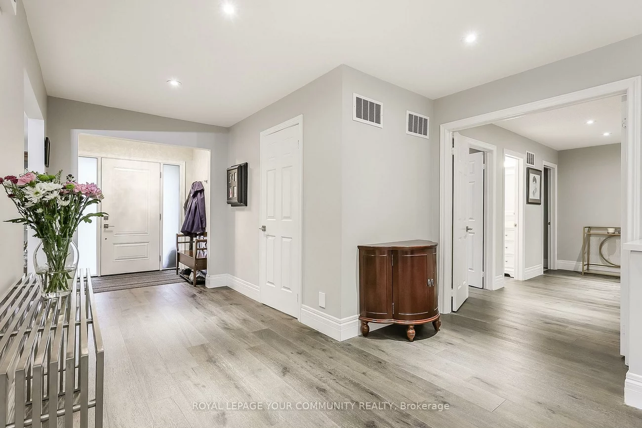 28, Bishopsbridge, Oak Ridges Lake Wilcox, Richmond Hill