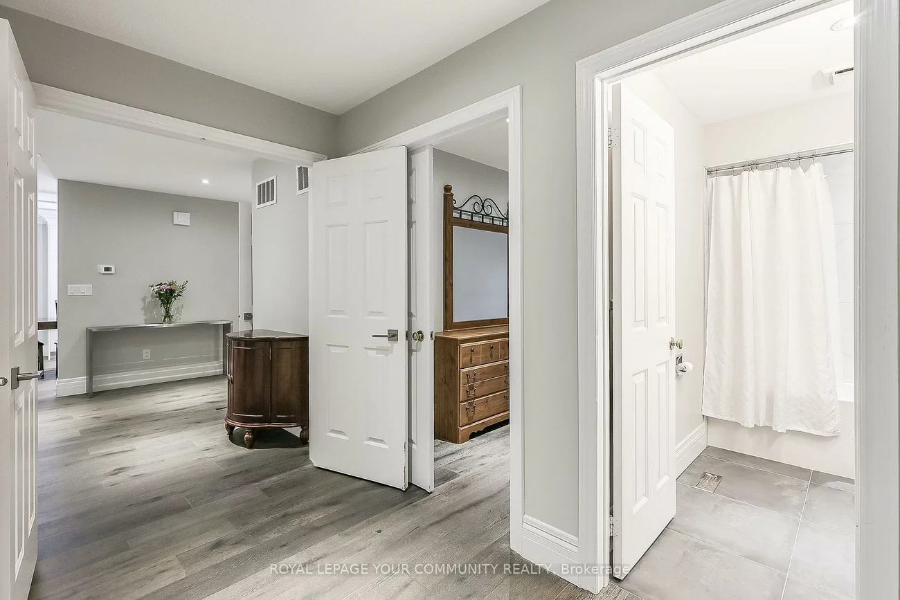 28, Bishopsbridge, Oak Ridges Lake Wilcox, Richmond Hill