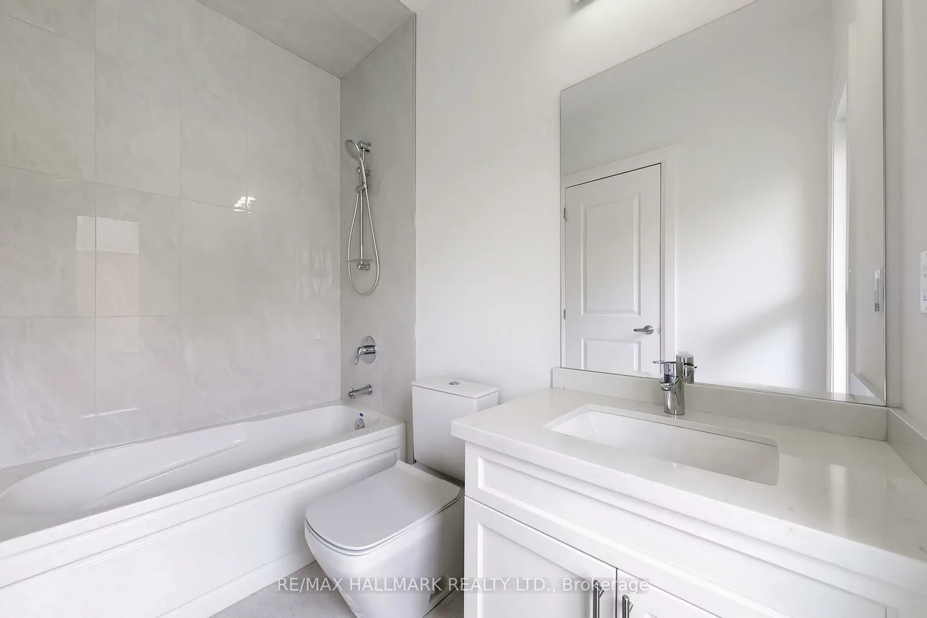 51A, Puccini, Oak Ridges, Richmond Hill