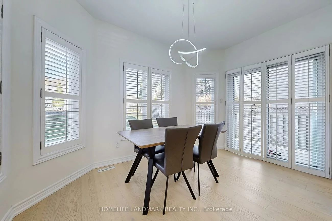 52, Cedarhurst, Devonsleigh, Richmond Hill