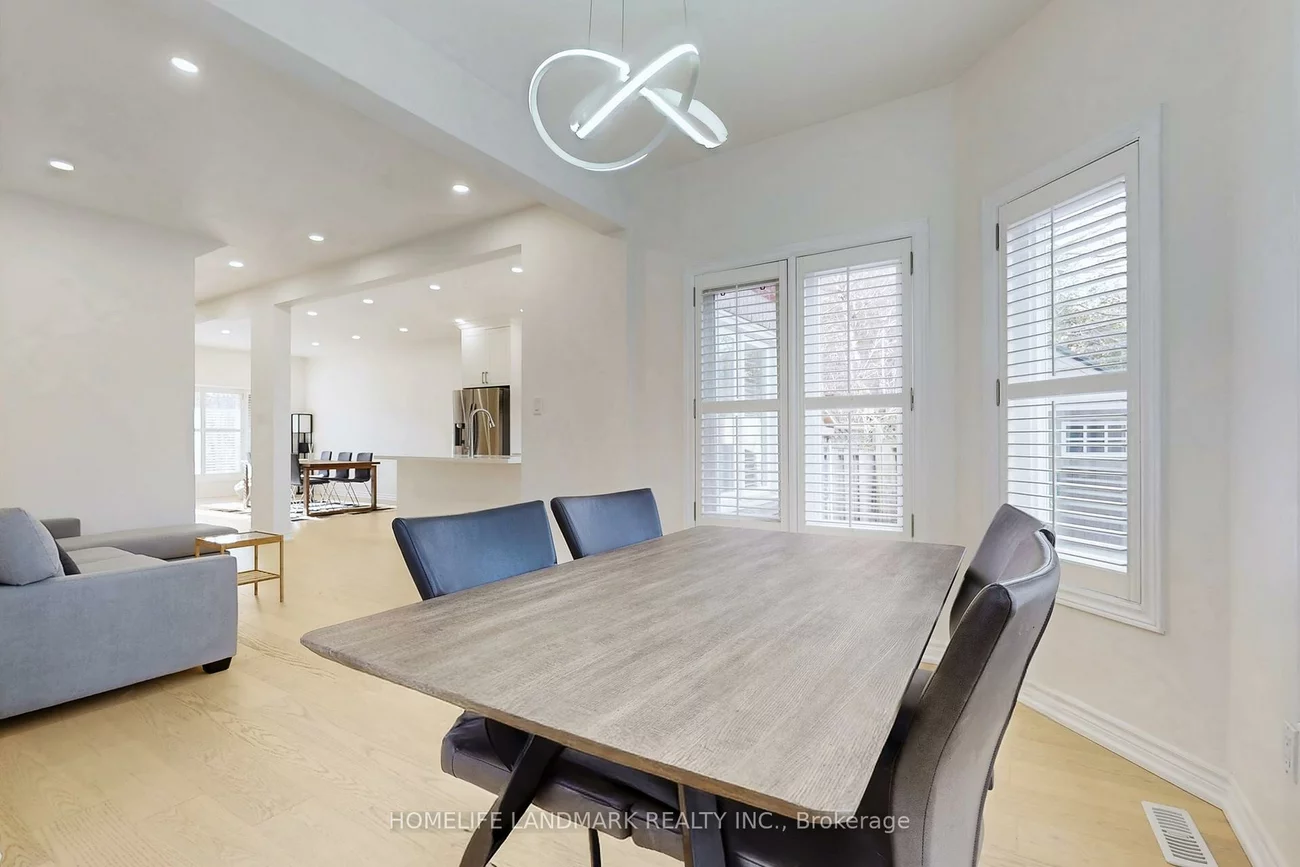 52, Cedarhurst, Devonsleigh, Richmond Hill