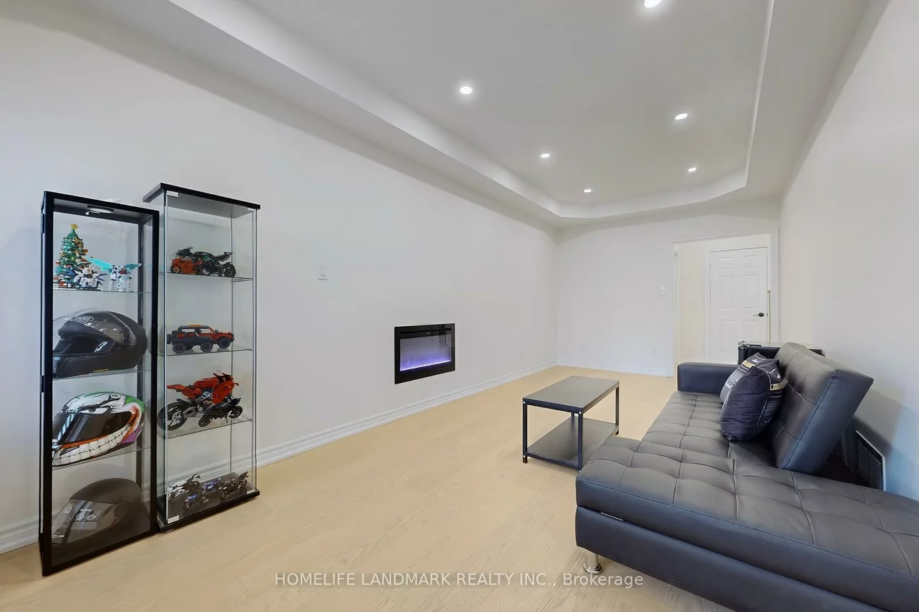 52, Cedarhurst, Devonsleigh, Richmond Hill