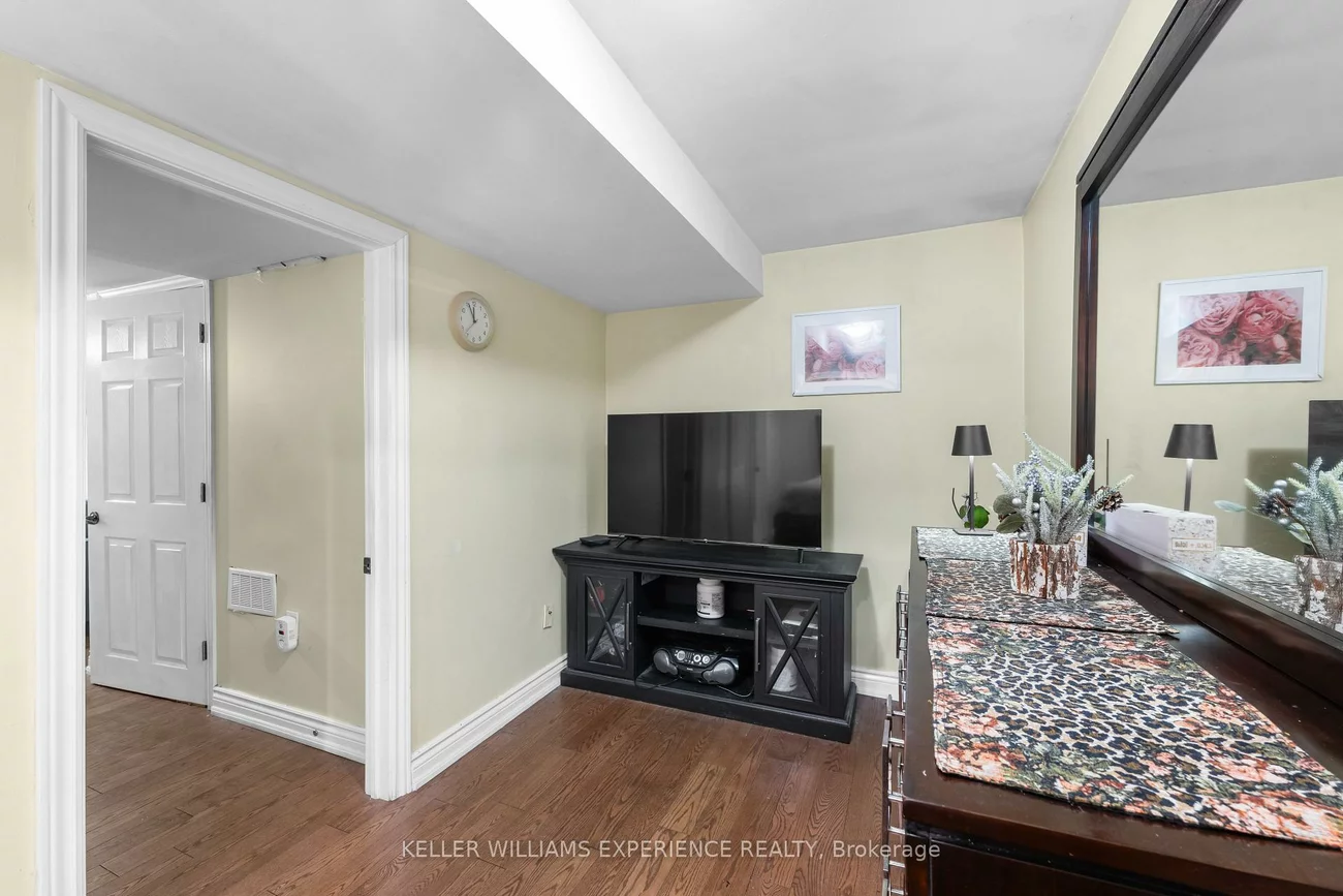 4, Sunshine, Observatory, Richmond Hill