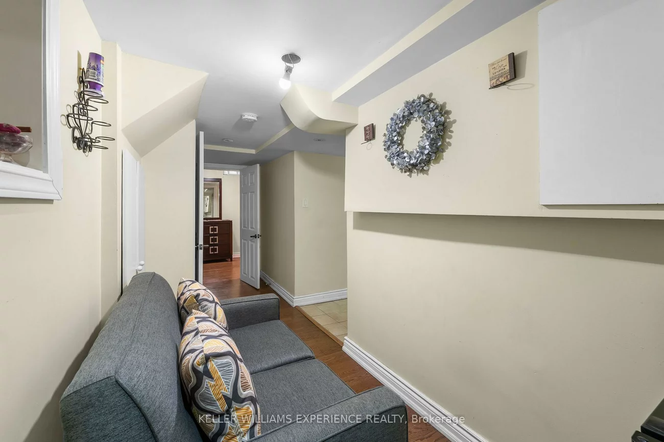 4, Sunshine, Observatory, Richmond Hill