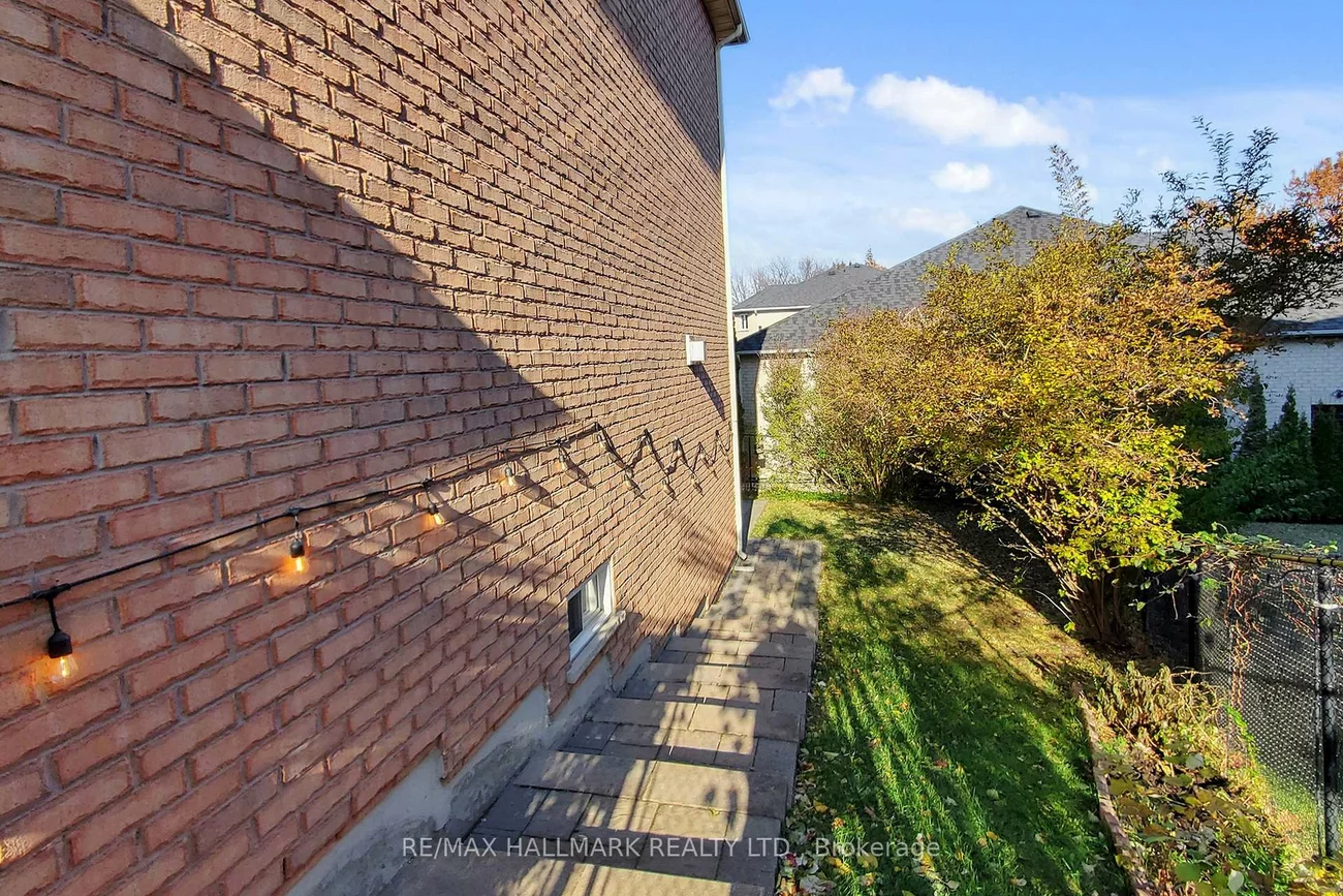 20, Palomino, Westbrook, Richmond Hill