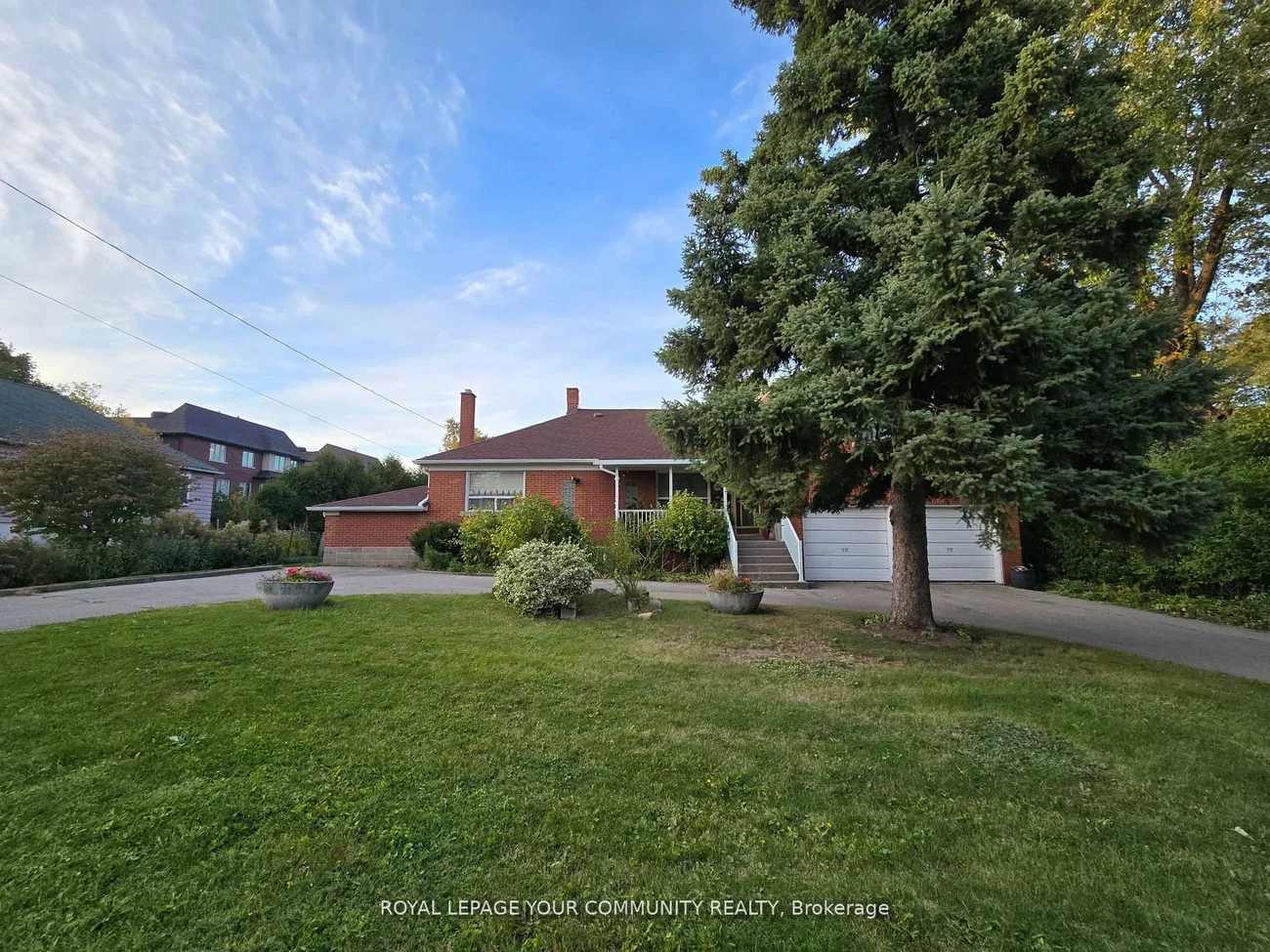 100, Langstaff, South Richvale, Richmond Hill