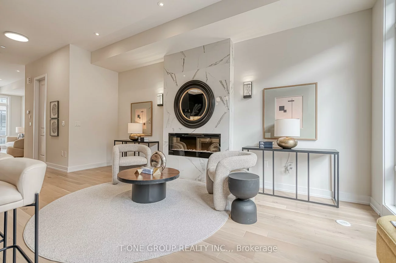 21, Ingersoll, Jefferson, Richmond Hill