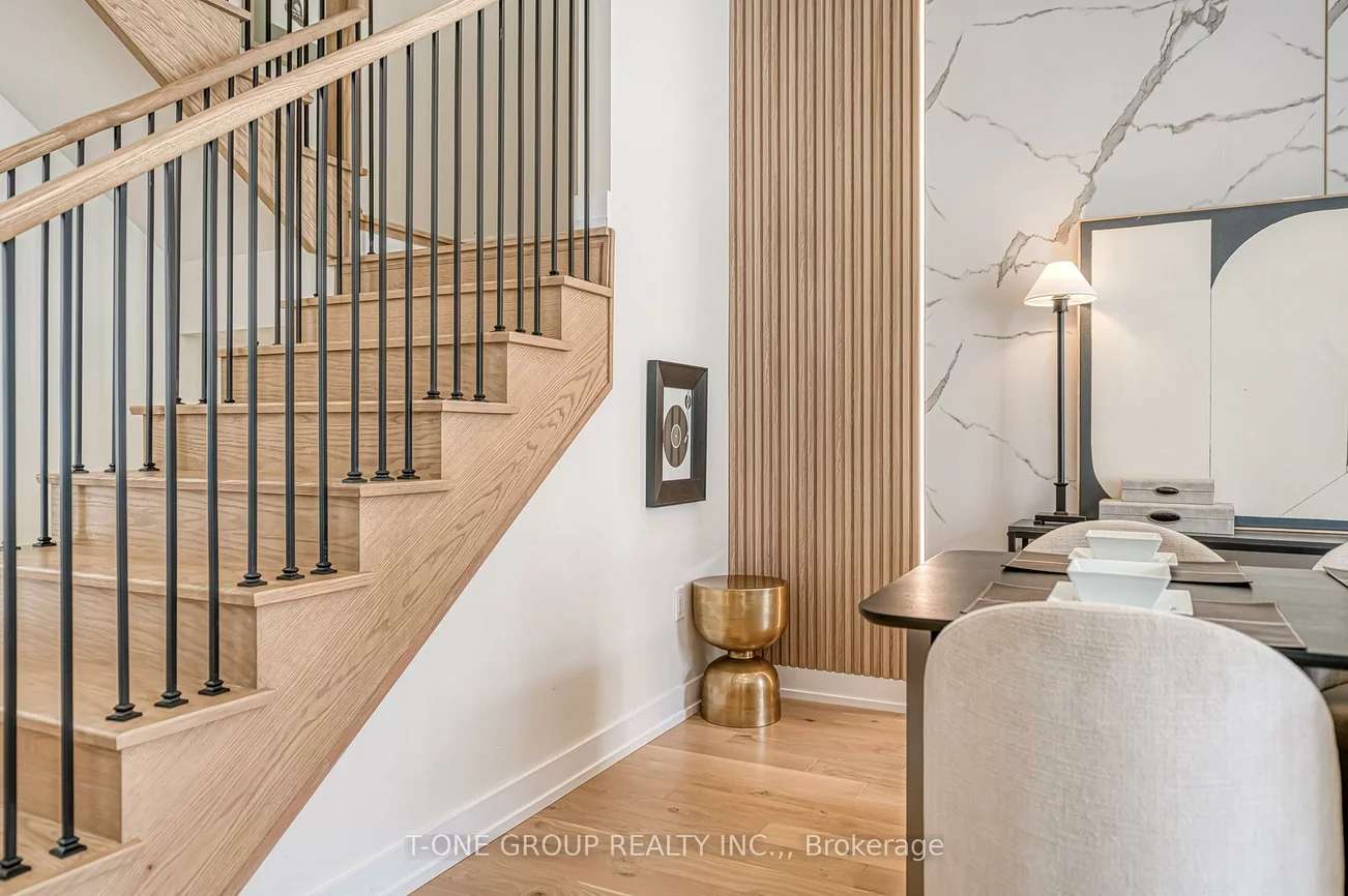 21, Ingersoll, Jefferson, Richmond Hill