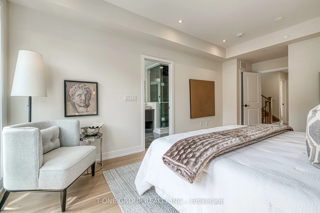 21, Ingersoll, Jefferson, Richmond Hill