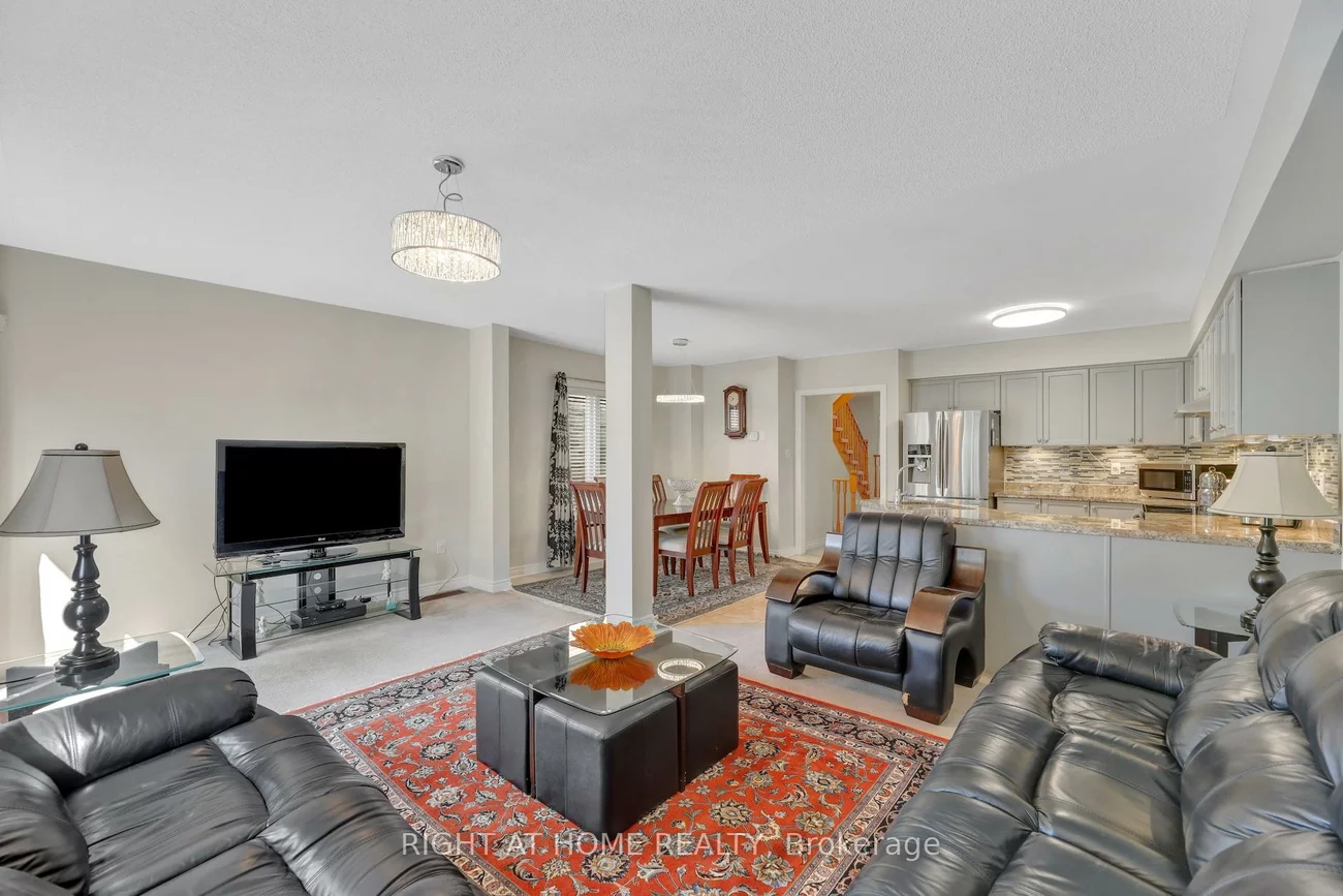 62, Martini, Rouge Woods, Richmond Hill