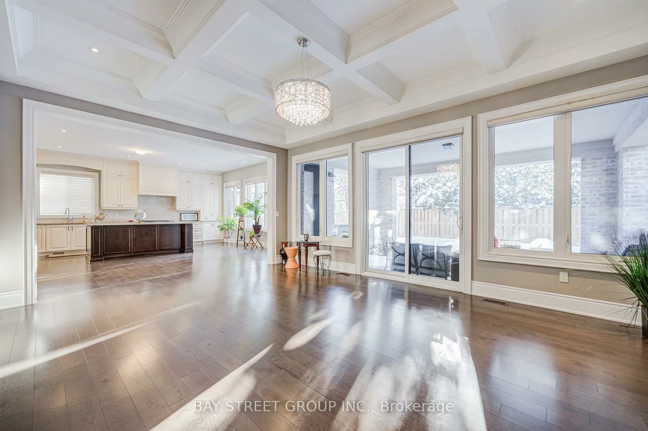 75, Douglas, Oak Ridges Lake Wilcox, Richmond Hill