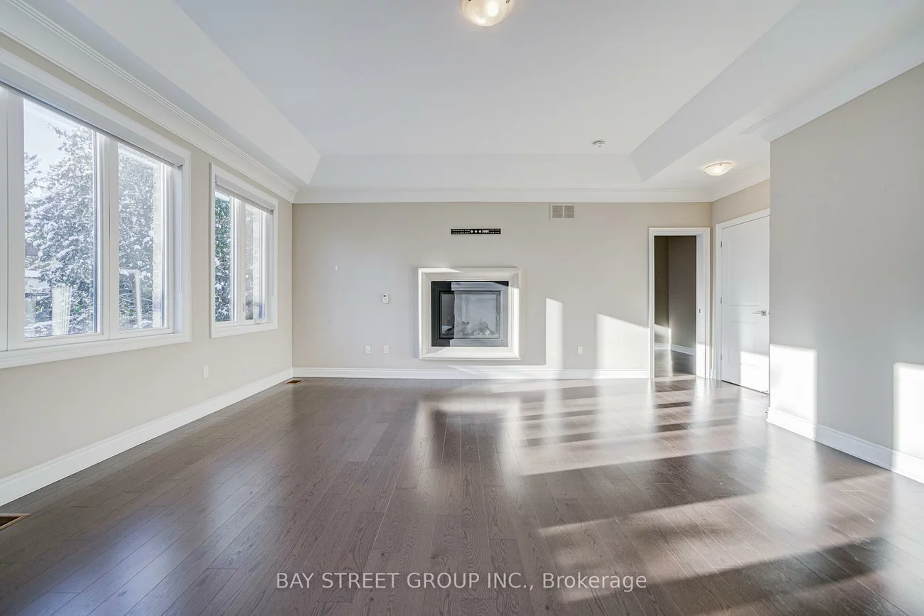 75, Douglas, Oak Ridges Lake Wilcox, Richmond Hill