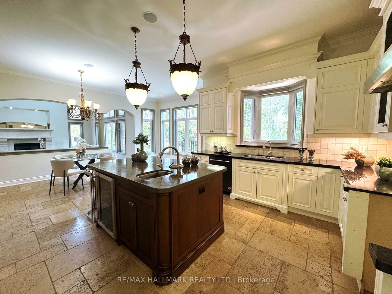 383, Paradelle, Oak Ridges Lake Wilcox, Richmond Hill