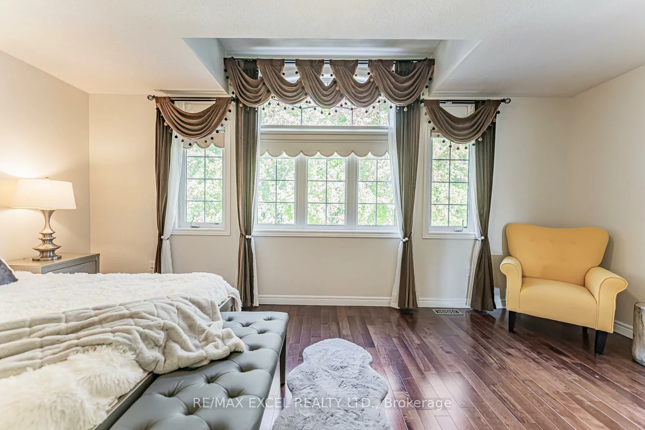 65, Falling River, Devonsleigh, Richmond Hill