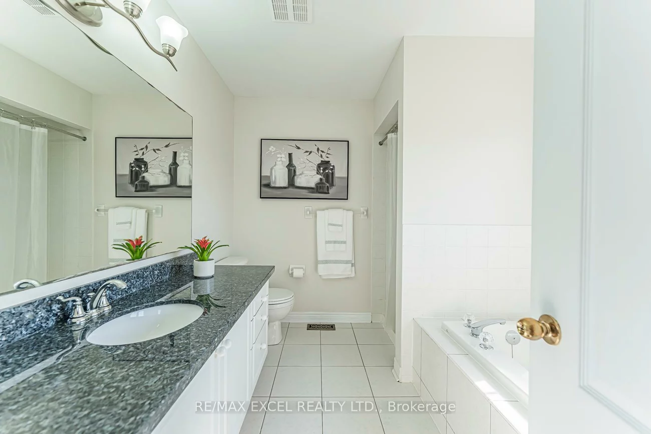 65, Falling River, Devonsleigh, Richmond Hill