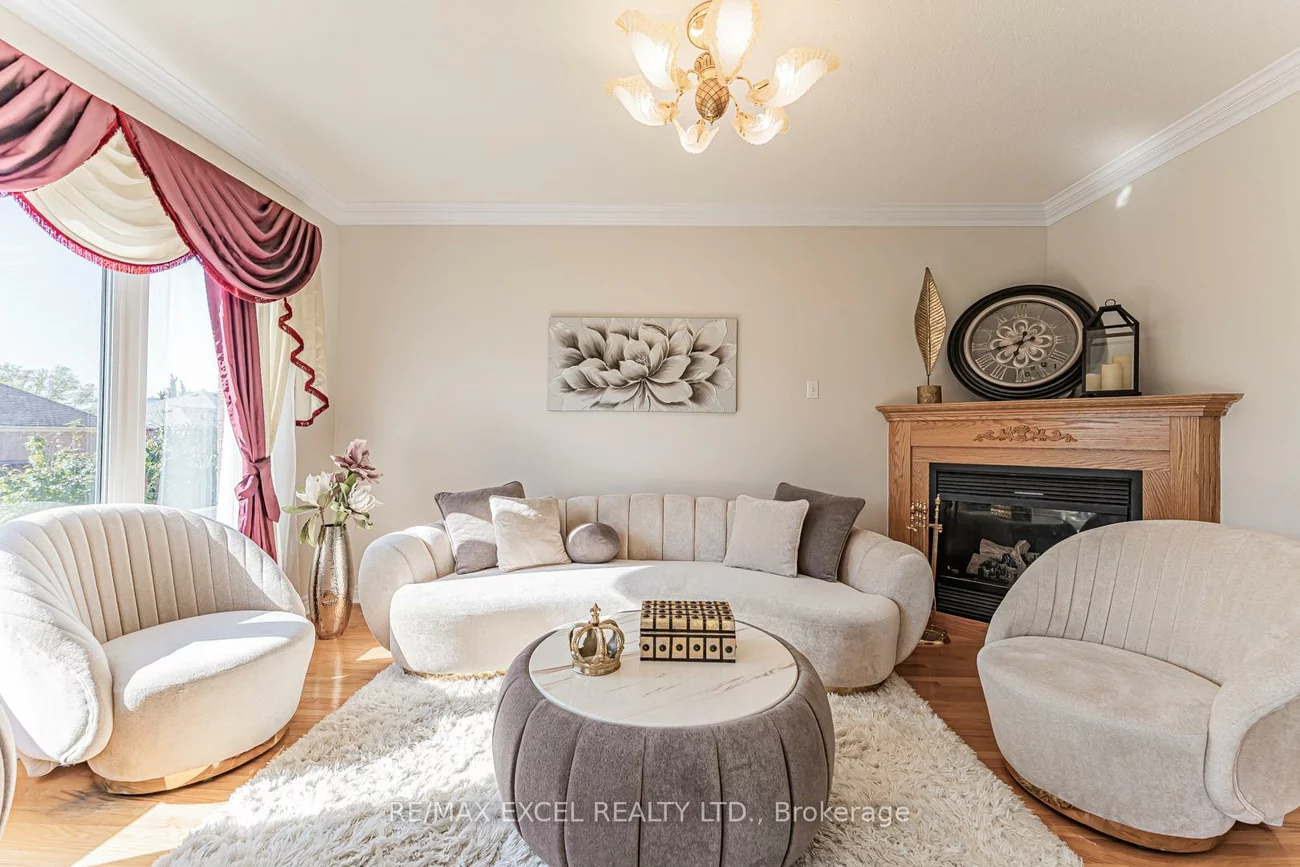 65, Falling River, Devonsleigh, Richmond Hill