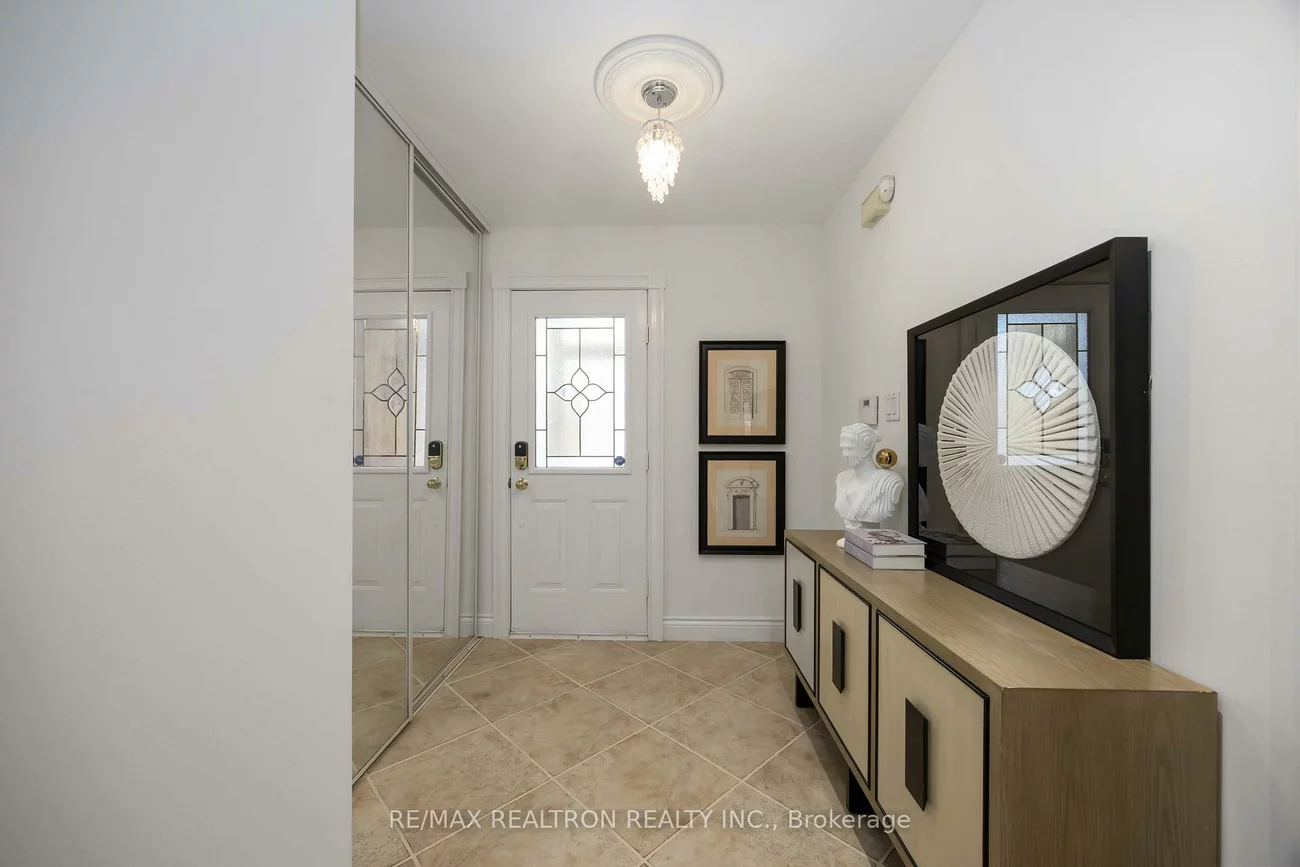 10, Norhill, Devonsleigh, Richmond Hill