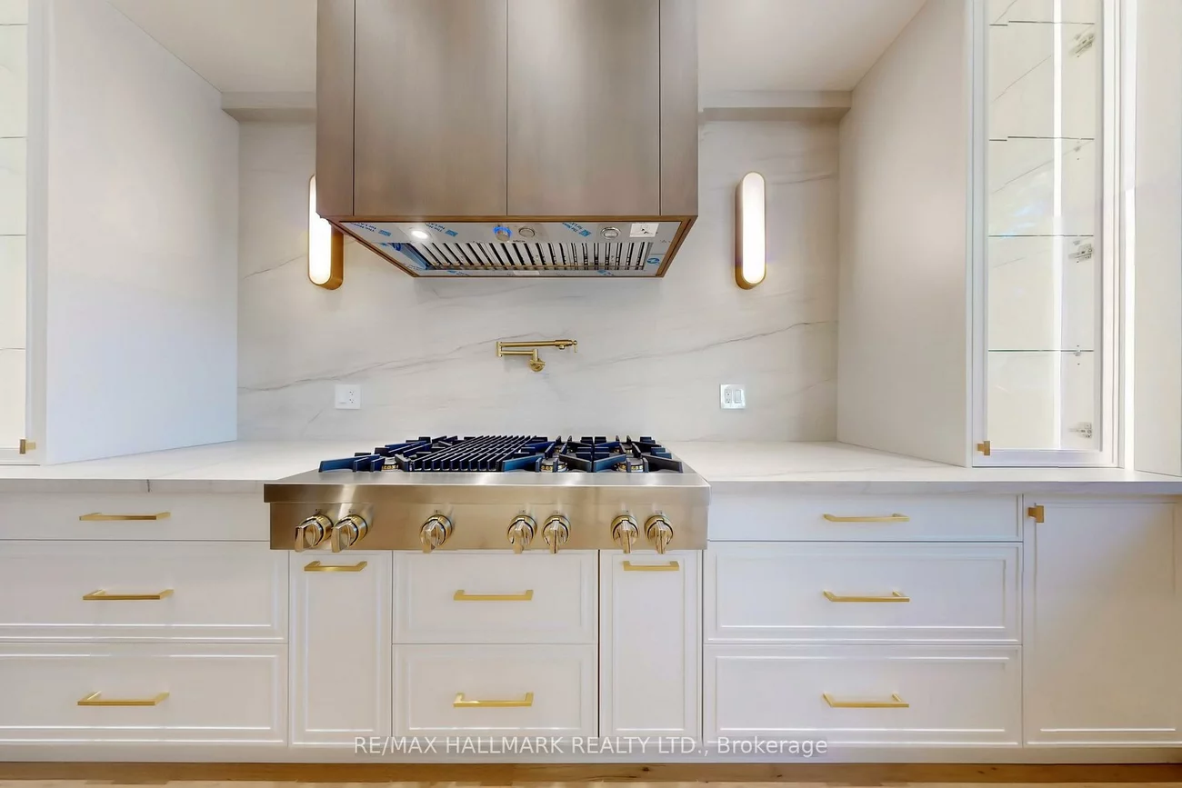 150, Olde Bayview, Oak Ridges Lake Wilcox, Richmond Hill