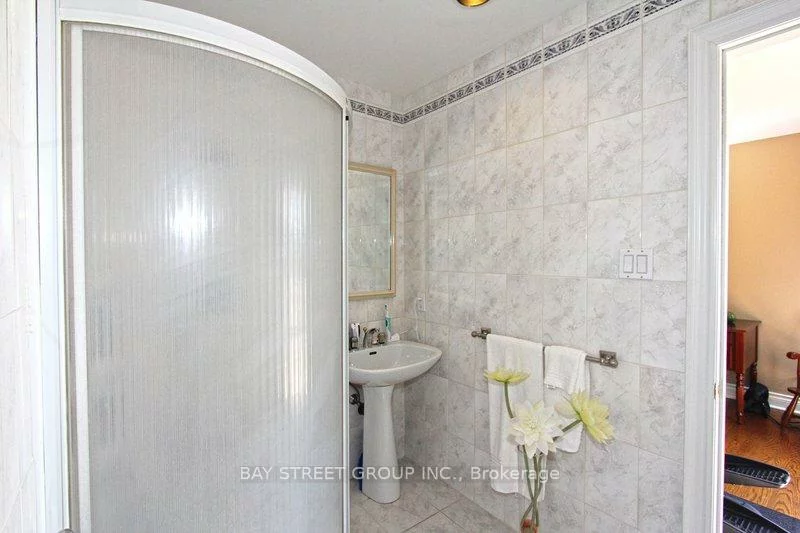 17, Dunvegan, South Richvale, Richmond Hill