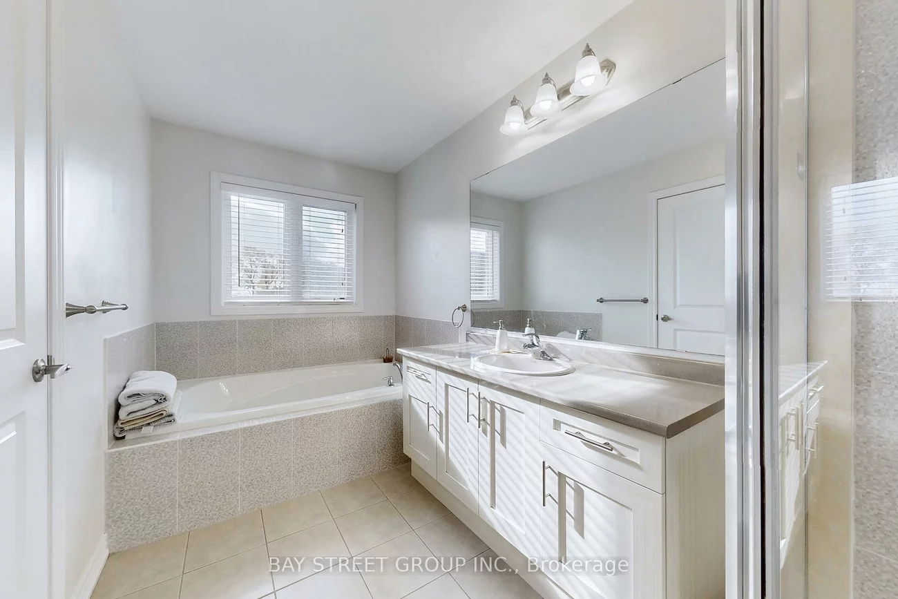 7, Paper Mills, Jefferson, Richmond Hill