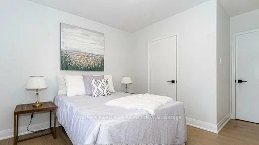 318, Paliser, Harding, Richmond Hill