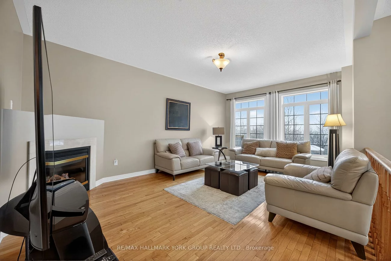 99, Barberry, Oak Ridges, Richmond Hill