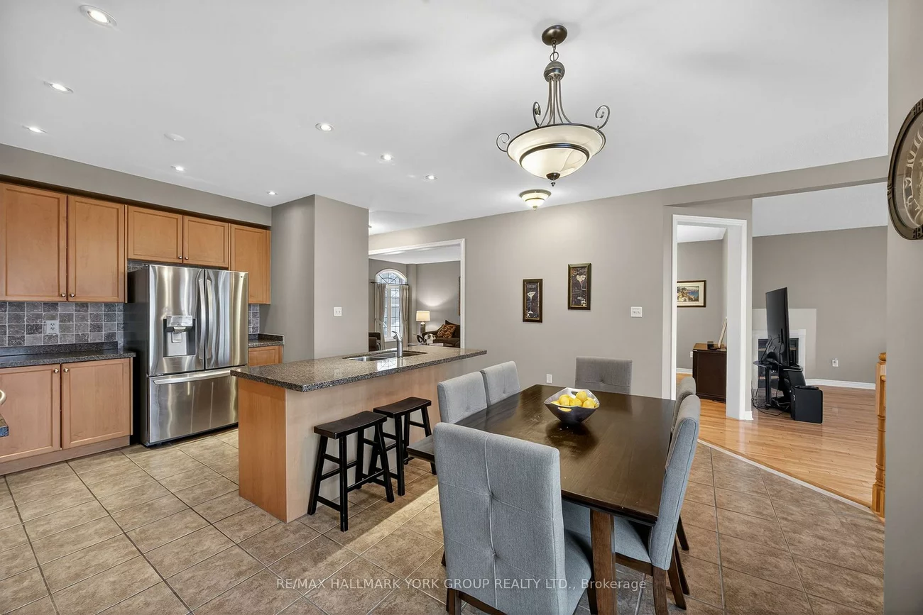 99, Barberry, Oak Ridges, Richmond Hill