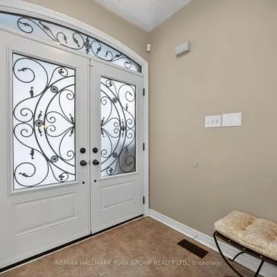 99, Barberry, Oak Ridges, Richmond Hill