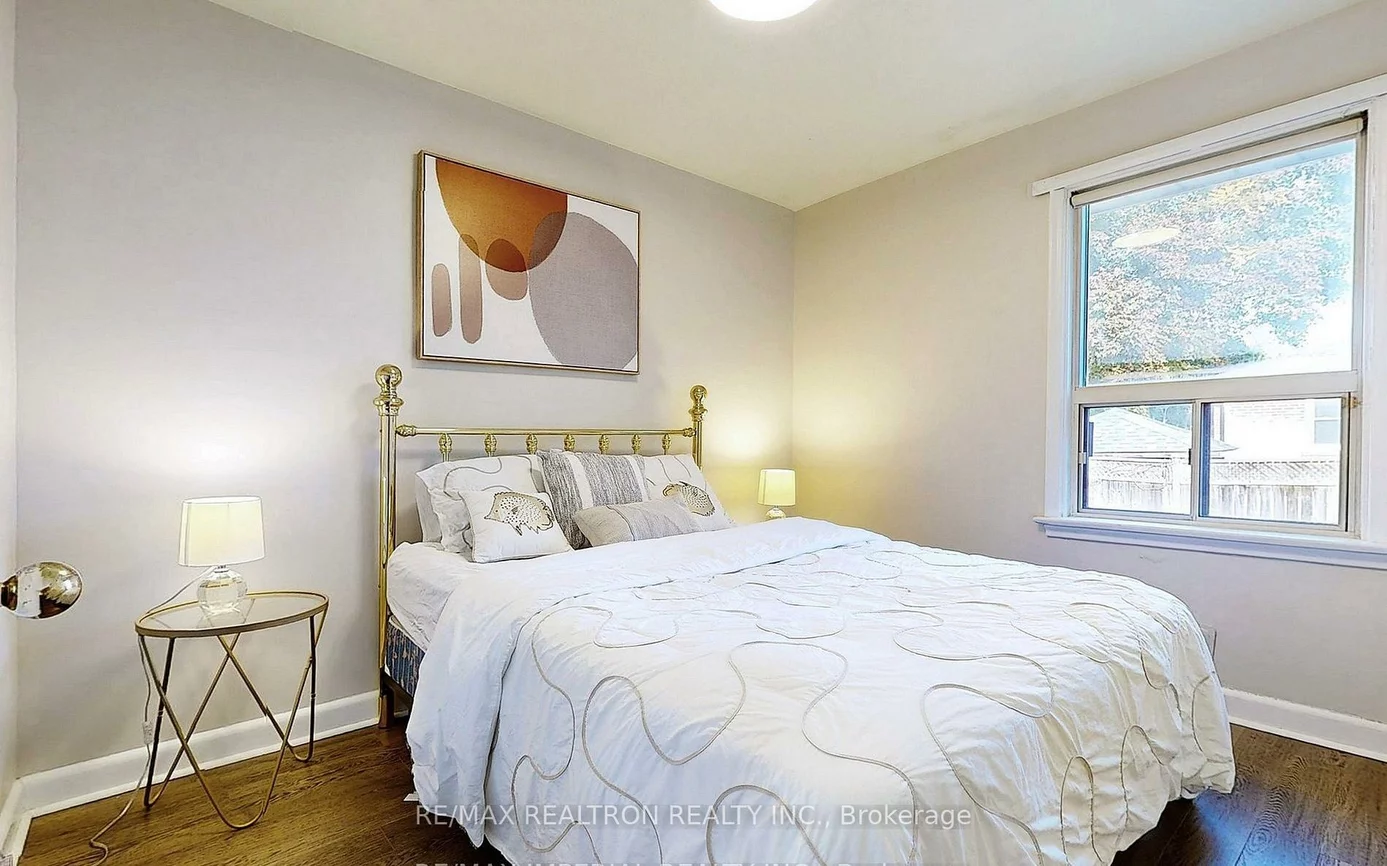 331, Boisdale, Harding, Richmond Hill