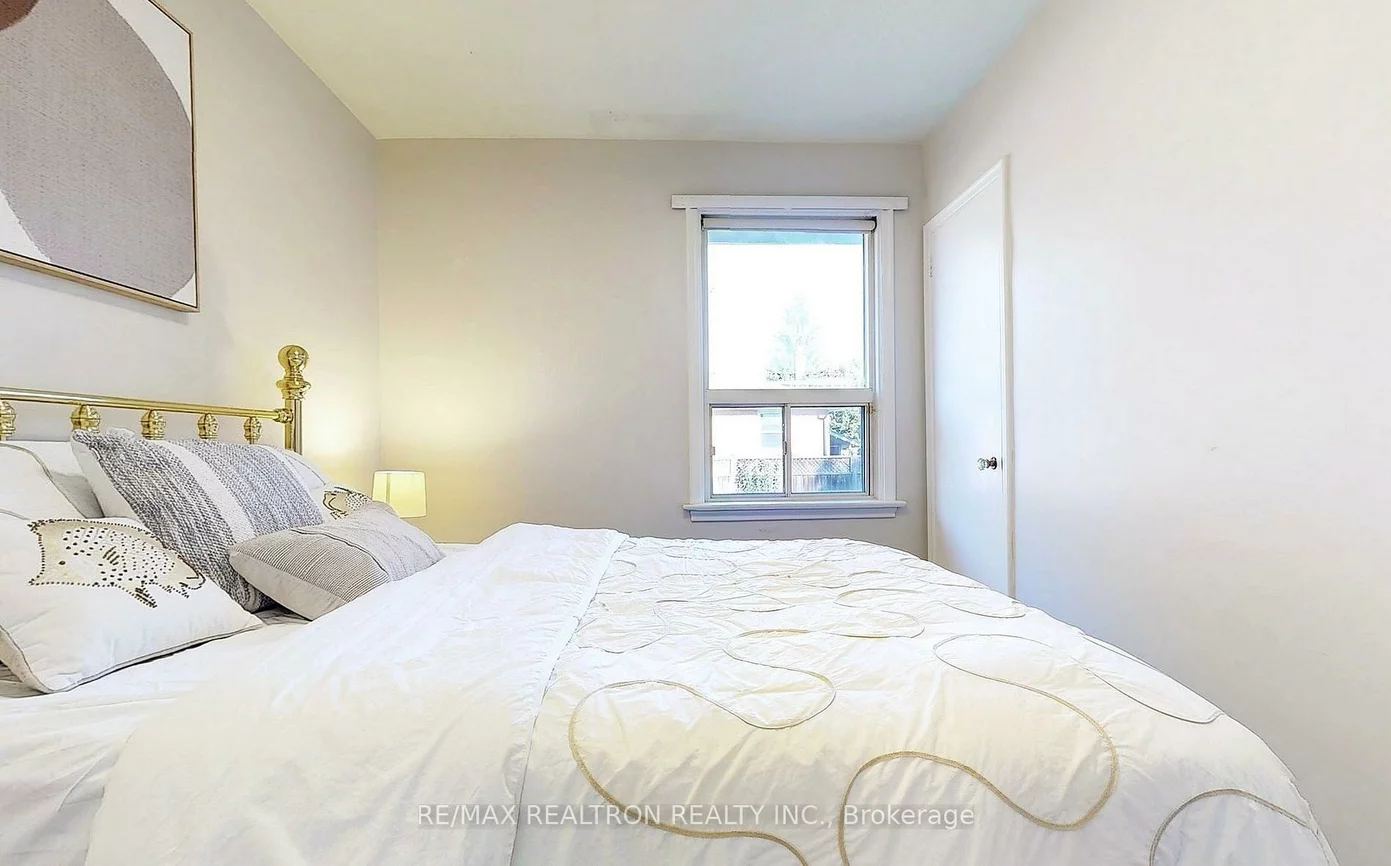 331, Boisdale, Harding, Richmond Hill